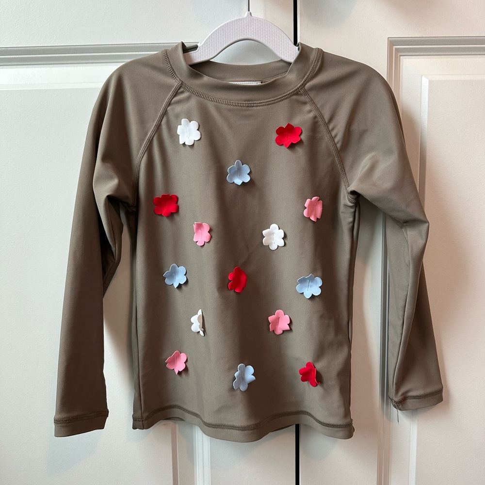 Hanna Andersson Floral Rash Guard (Size 110/4)